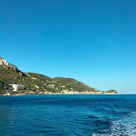 A Carubba Du Bungiurnu Фермерский дом